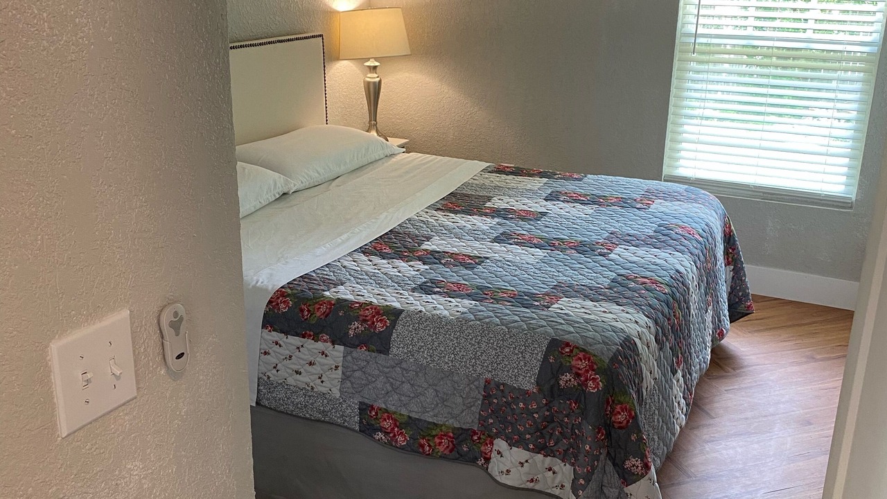 Photo of Bedroom in Plant City