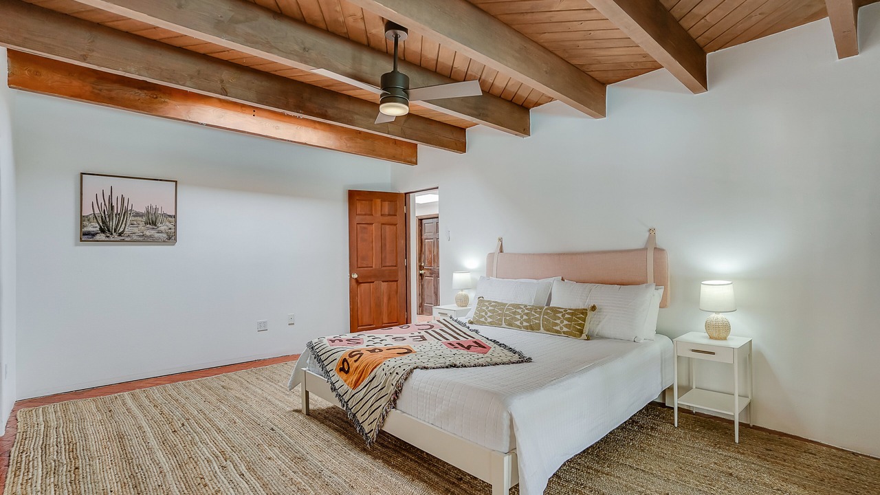 Photo of Bedroom in Northeast Heights