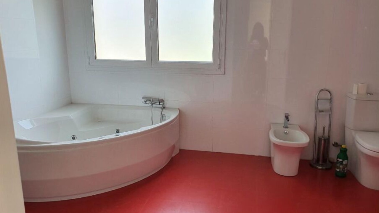 Photo of Bathroom in Olius