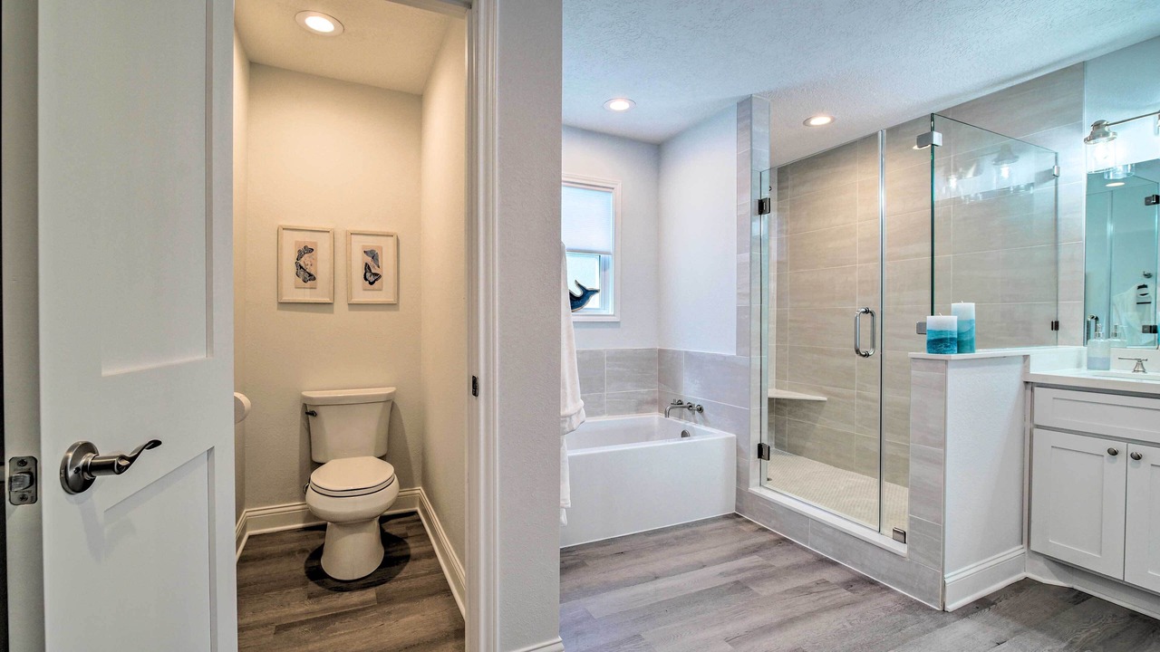 Photo of Bathroom in Willis