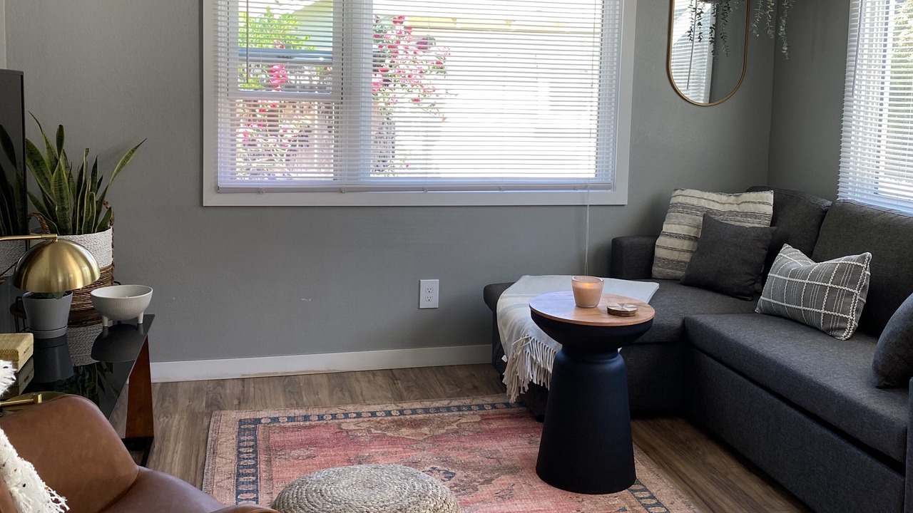 Photo of Livingroom in Historic Railroad District