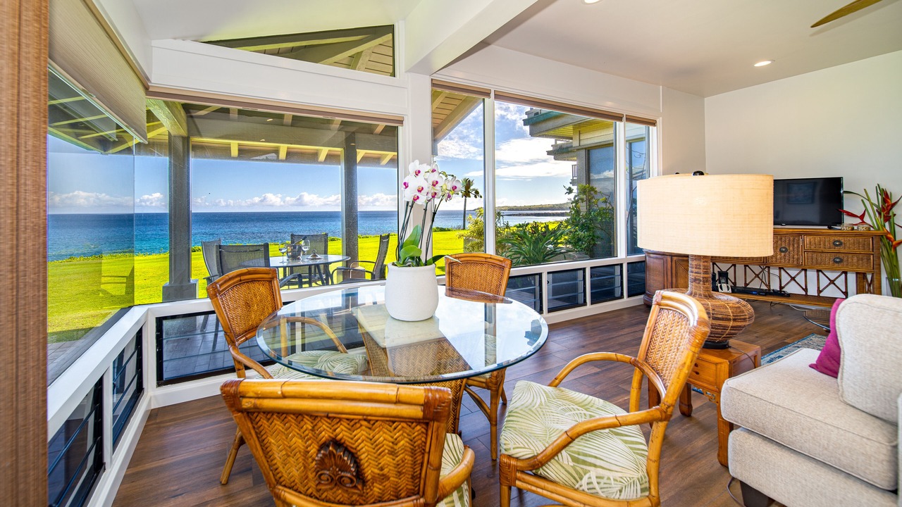 Photo of Livingroom in Napili