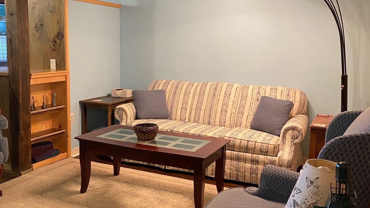 Photo of Livingroom in Lake City