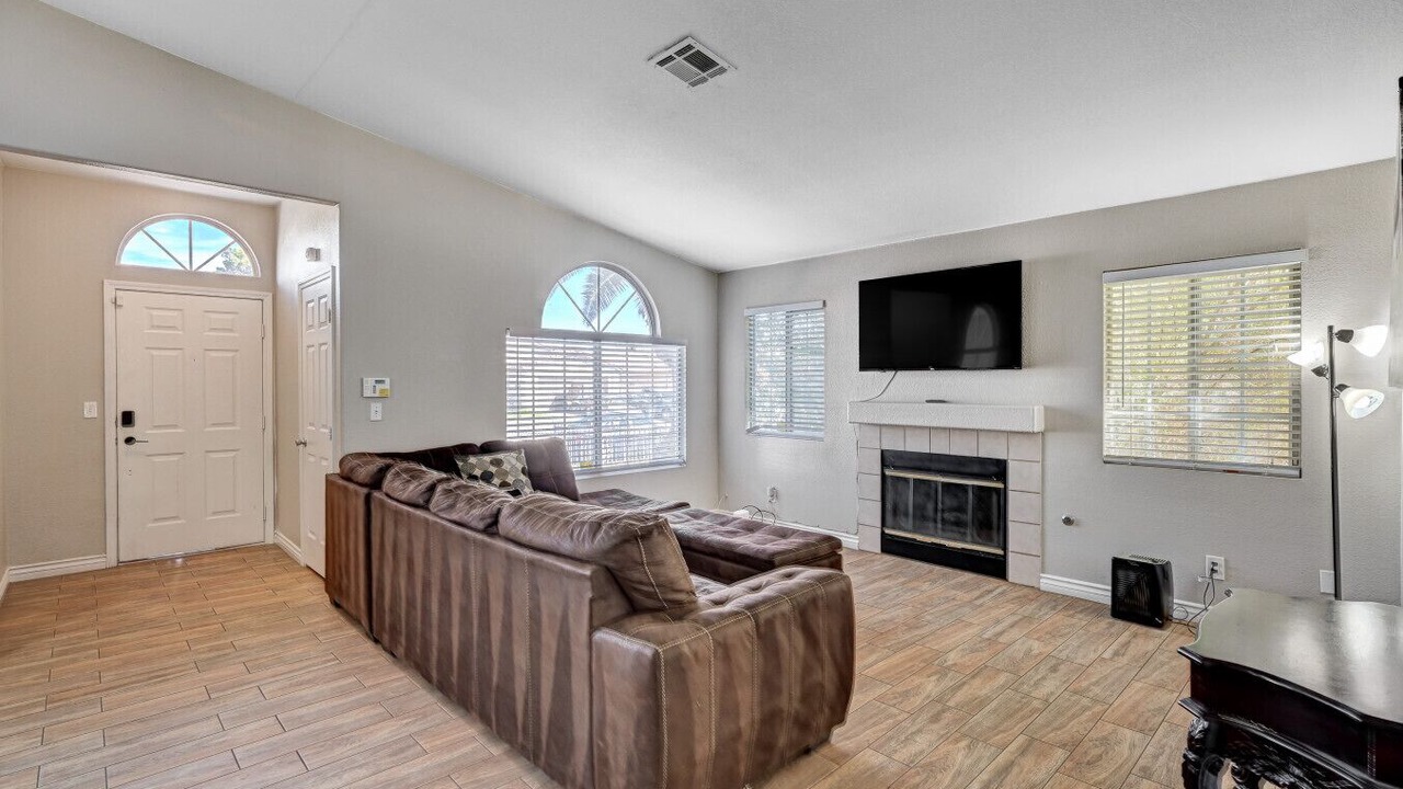 Photo of Livingroom in North Las Vegas
