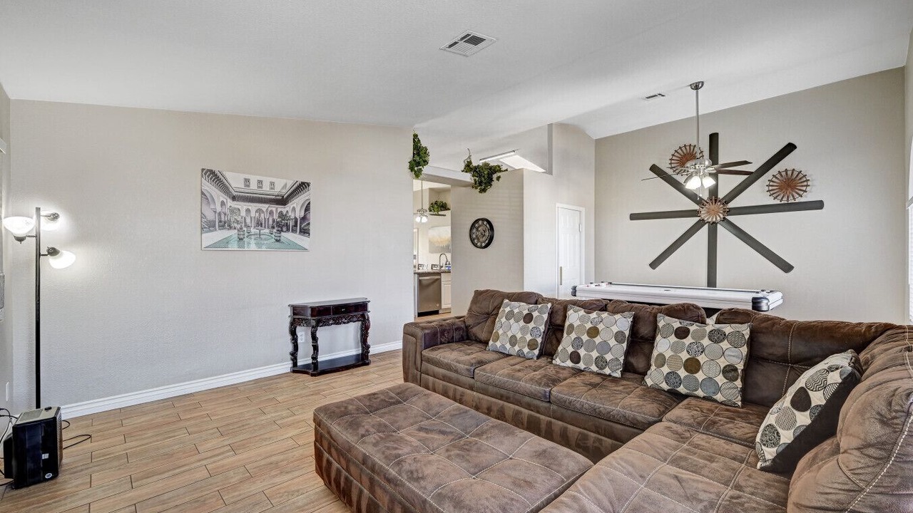 Photo of Livingroom in North Las Vegas