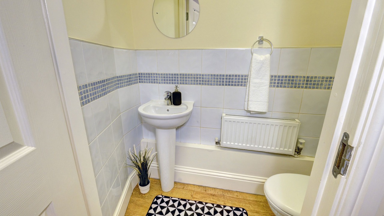 Photo of Bathroom in Leamington Spa