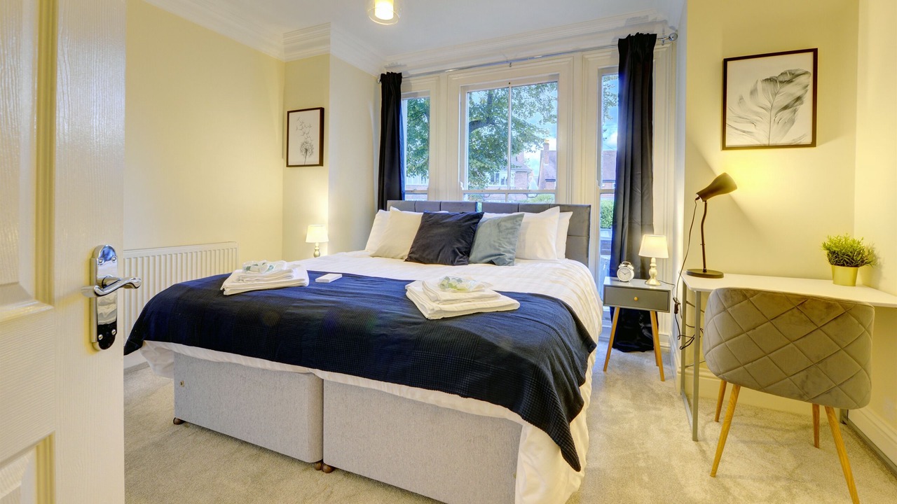 Photo of Bedroom in Leamington Spa