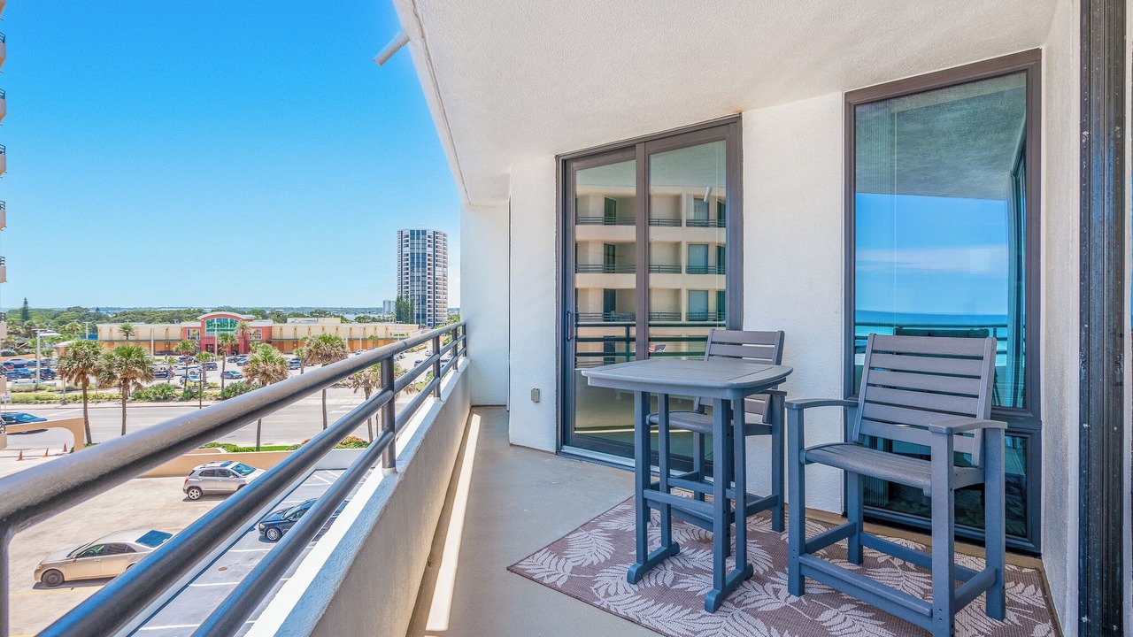 Photo of Patio Balcony in Schulte Park