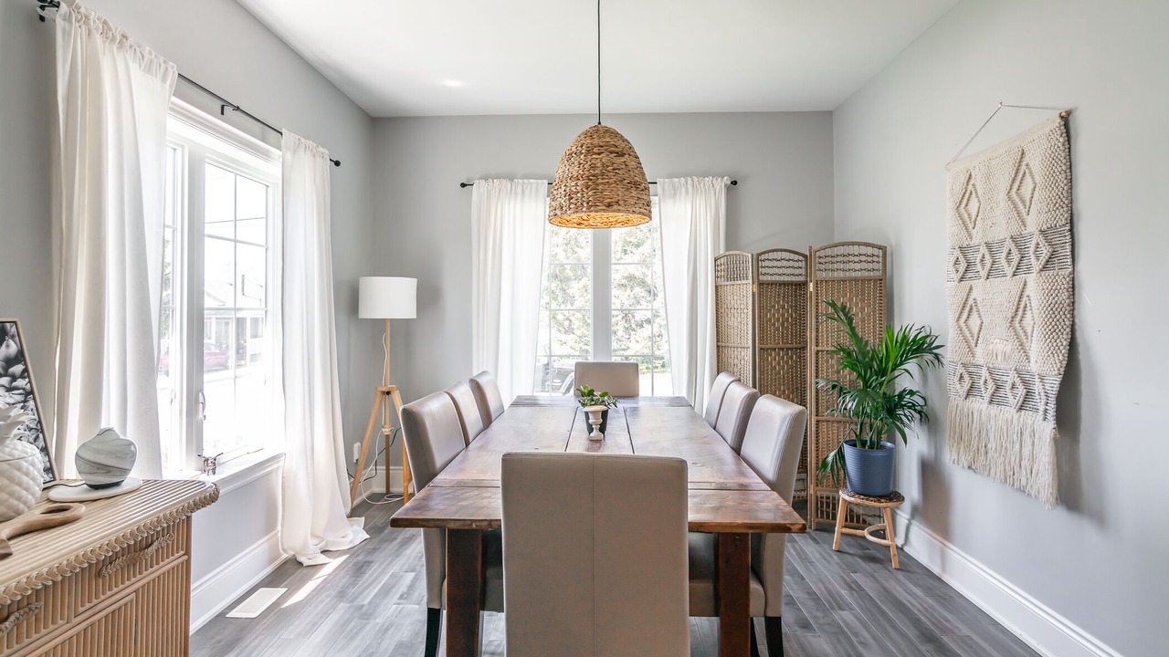 Photo of Bedroom in Crystal Beach
