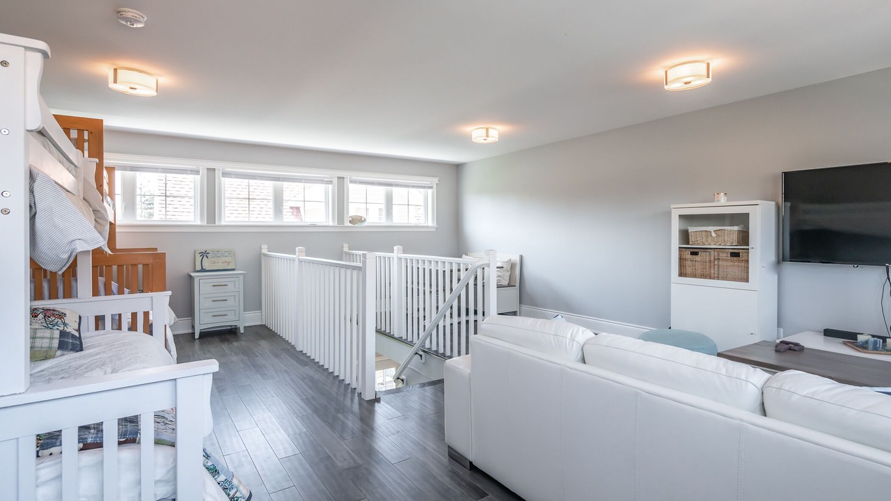 Photo of Bedroom in Crystal Beach