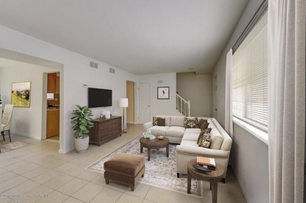 Photo of Livingroom in Keansburg