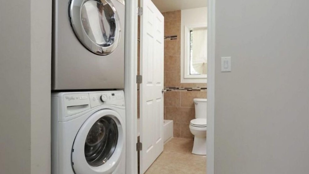 Photo of Bathroom in Keansburg