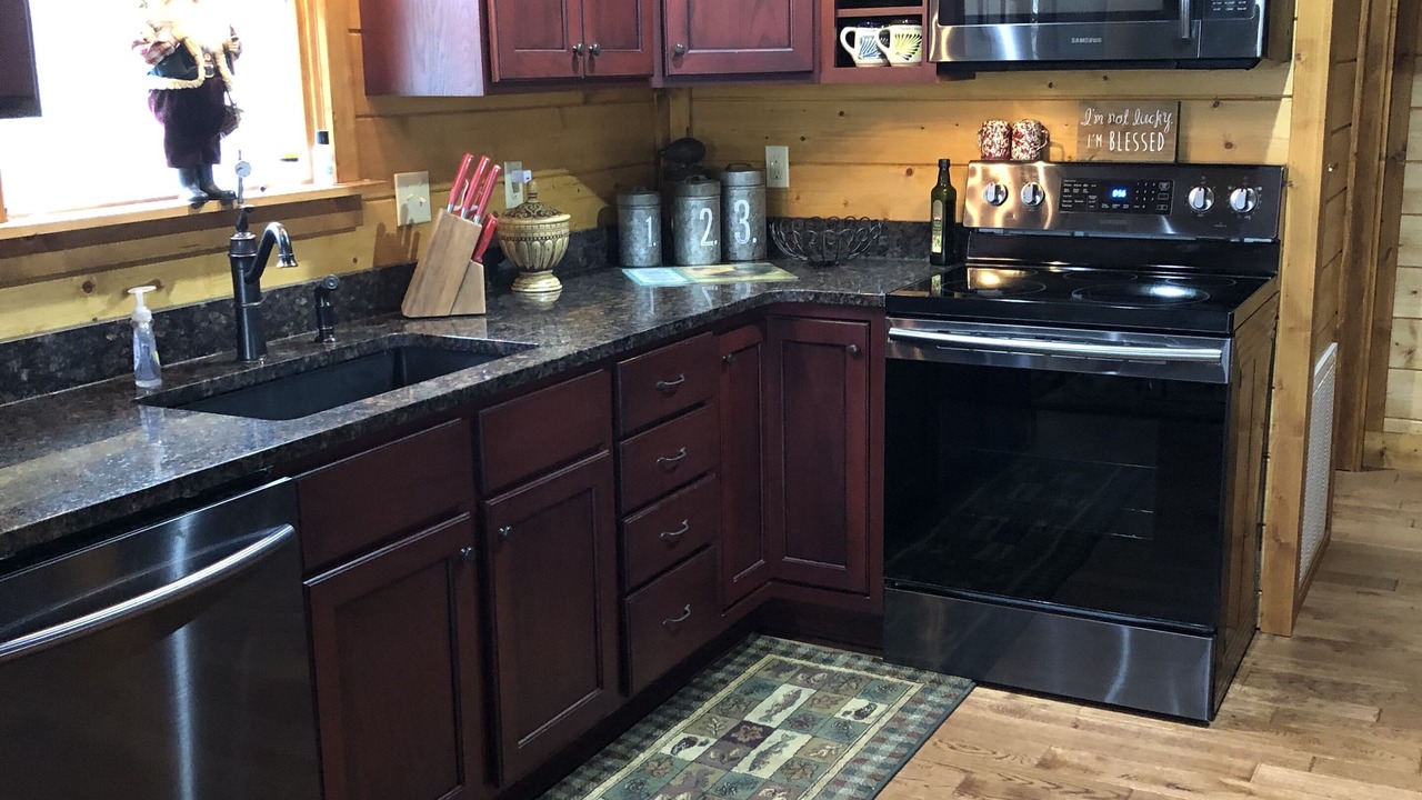 Photo of Kitchen in Mammoth Spring