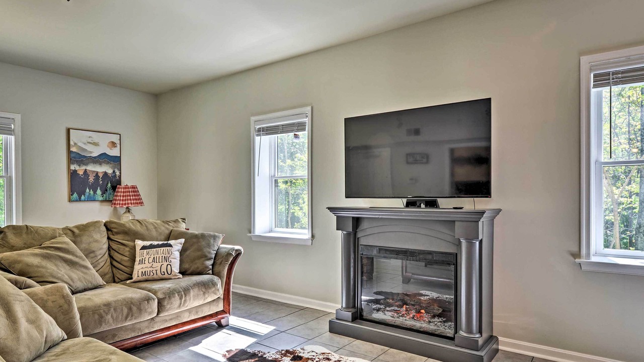 Photo of Livingroom in Mercersburg