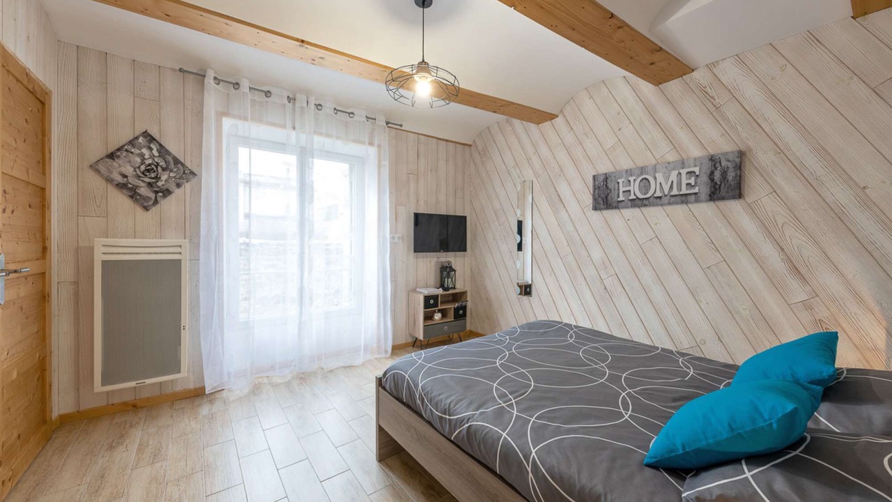 Photo of Bedroom in Le Puy-en-Velay