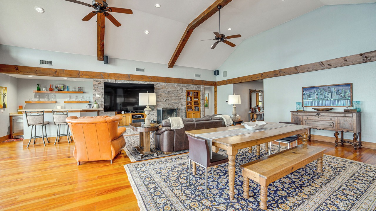 Photo of Livingroom in Star Harbor