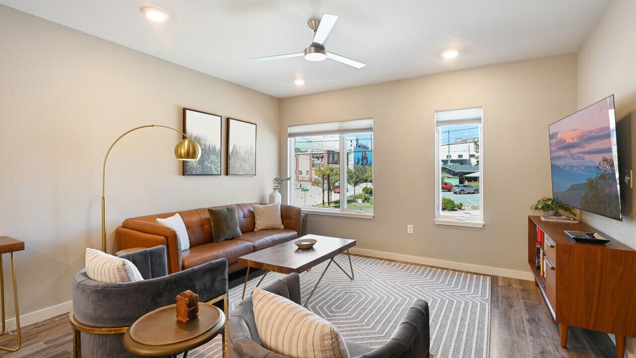 Photo of Livingroom in Asheville