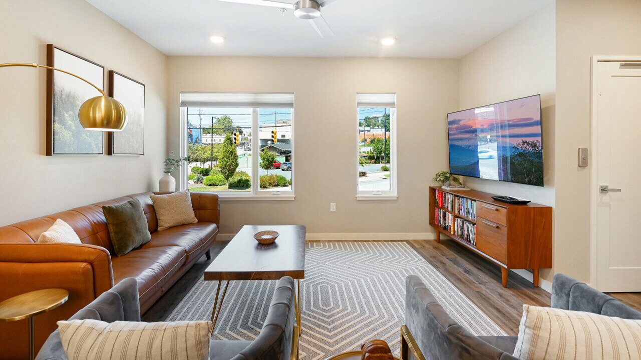 Photo of Livingroom in Asheville
