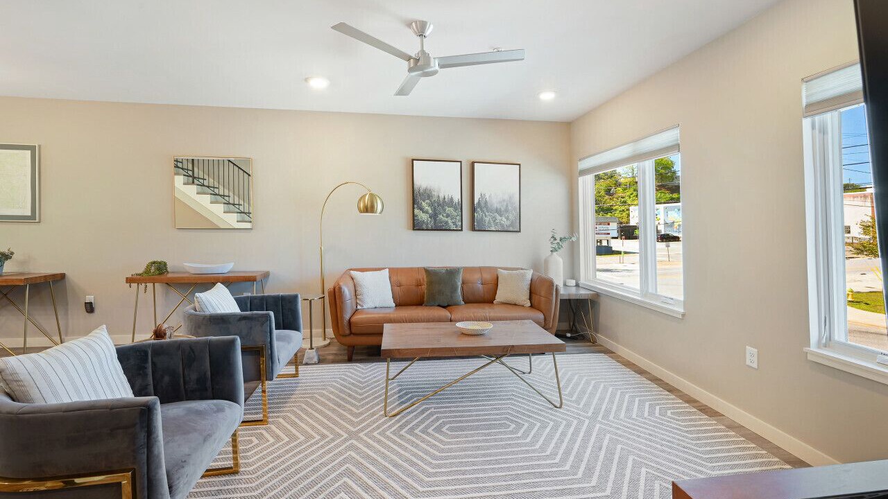 Photo of Livingroom in Asheville