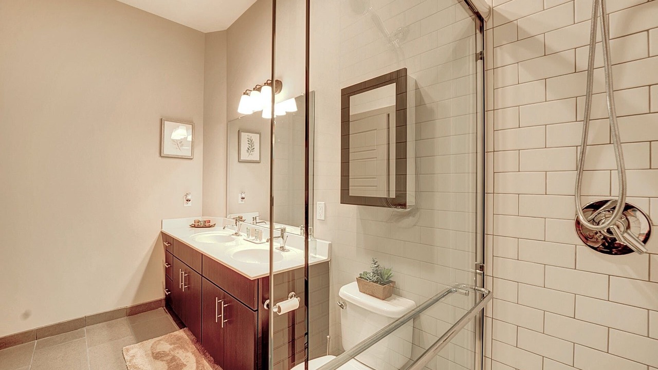 Photo of Bathroom in Hackensack