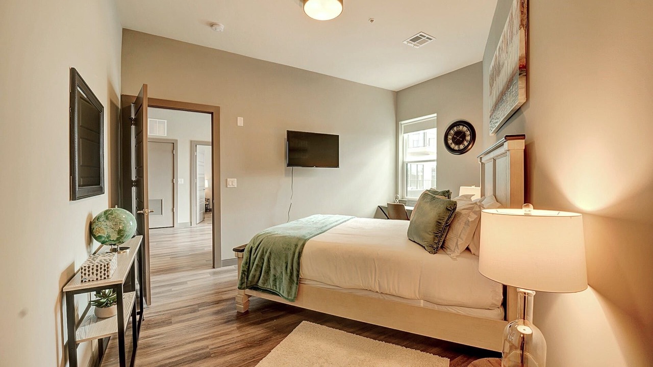 Photo of Others in Hackensack