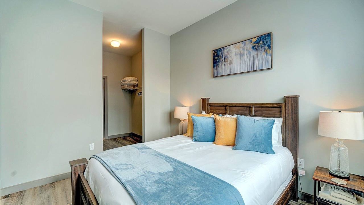 Photo of Others in Hackensack