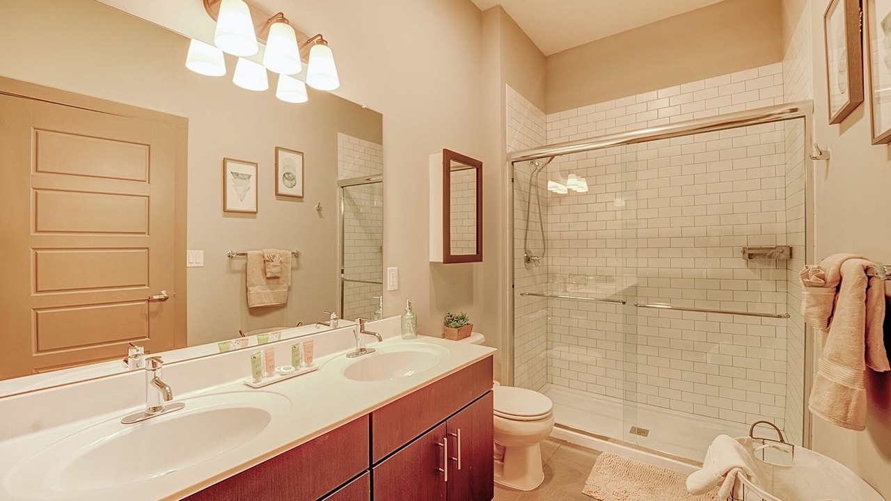 Photo of Others in Hackensack