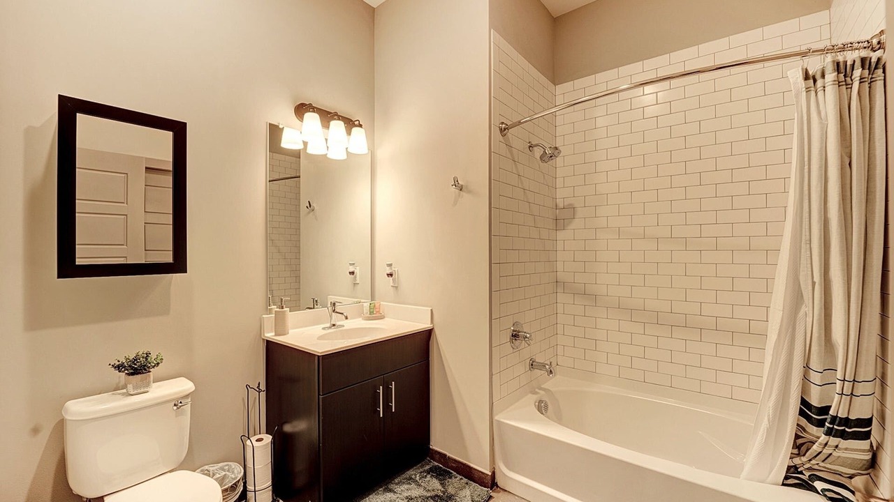 Photo of Bathroom in Hackensack