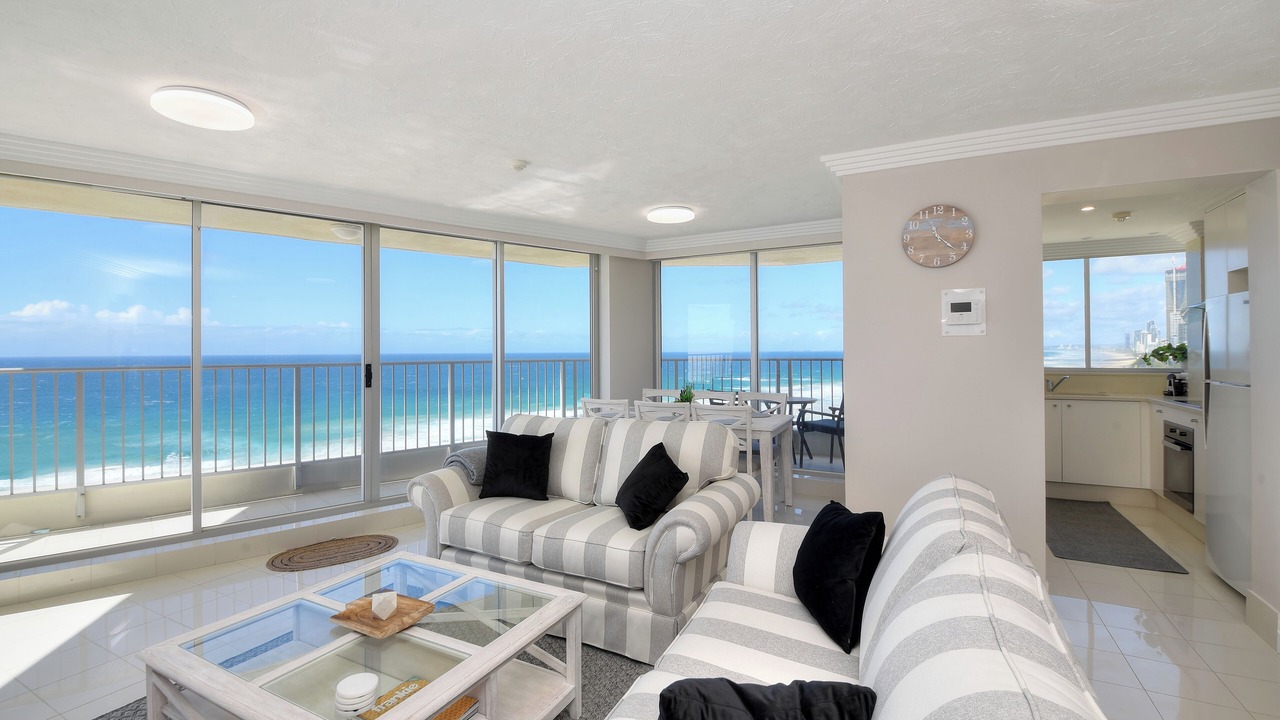 Photo of Livingroom in Main Beach