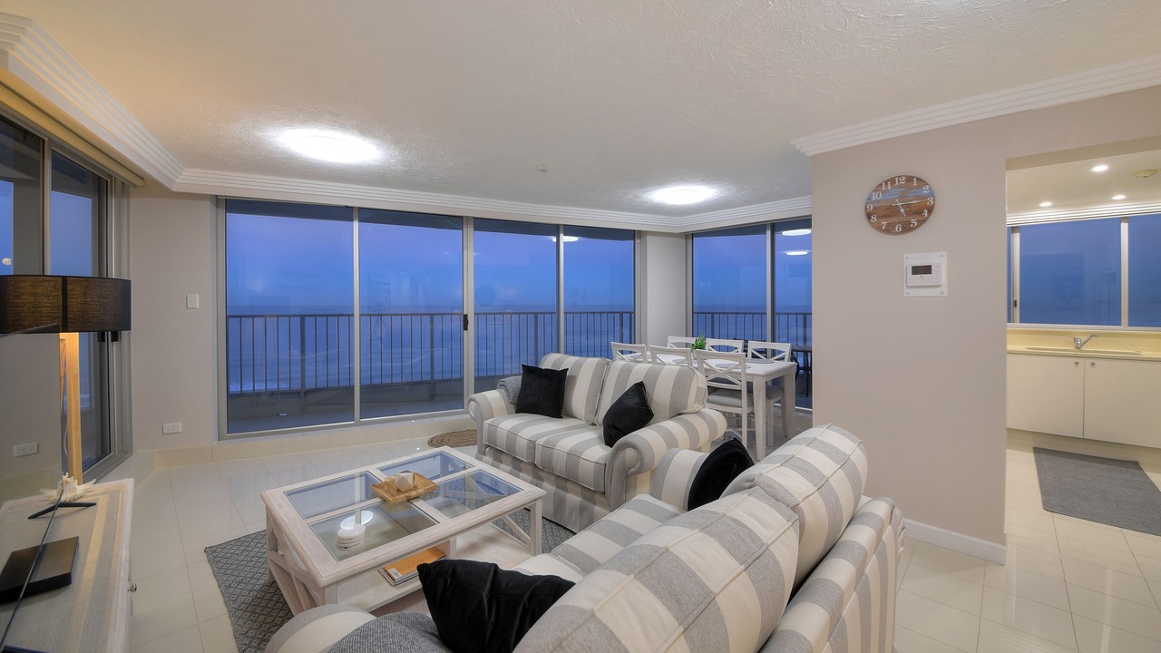 Photo of Livingroom in Main Beach