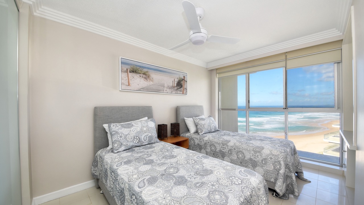 Photo of Bedroom in Main Beach
