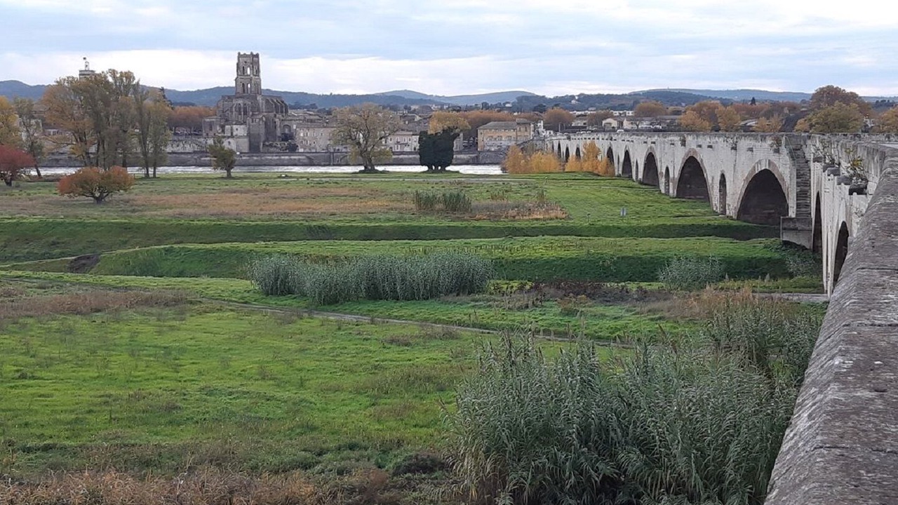 Photo of Outdoor in Pont-Saint-Esprit