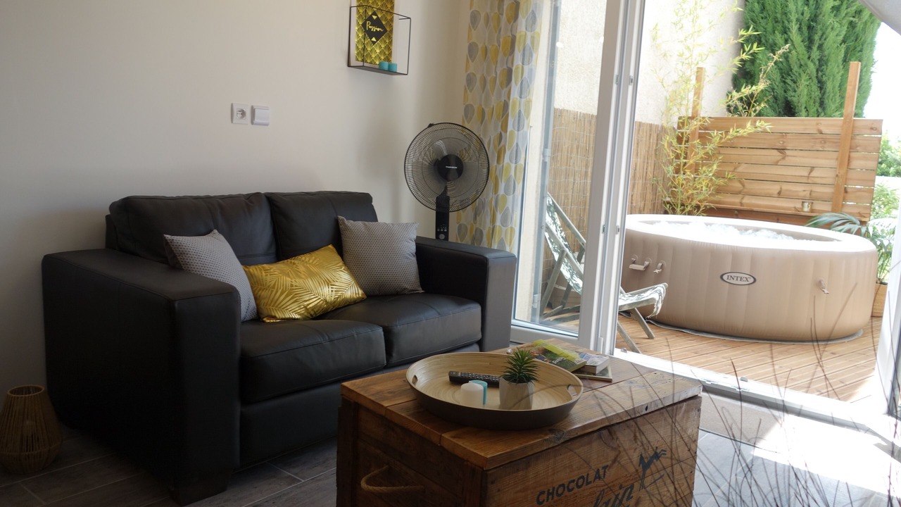 Photo of Livingroom in Pont-Saint-Esprit