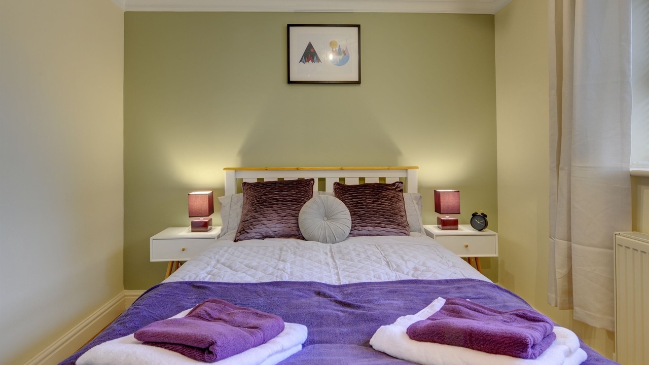 Photo of Bedroom in Leamington Spa