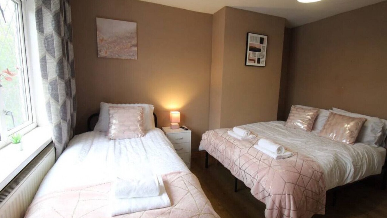 Photo of Bedroom in Chesterfield