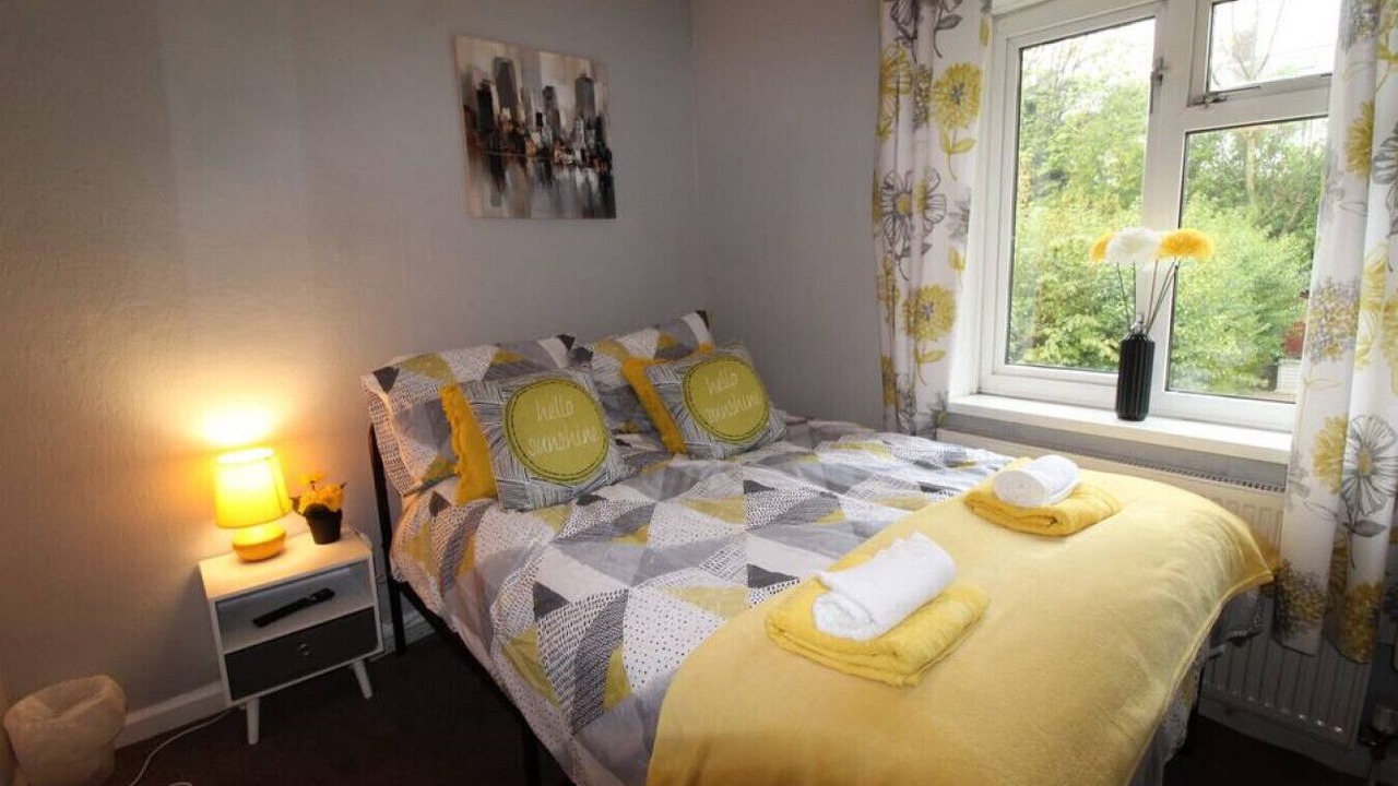 Photo of Bedroom in Chesterfield