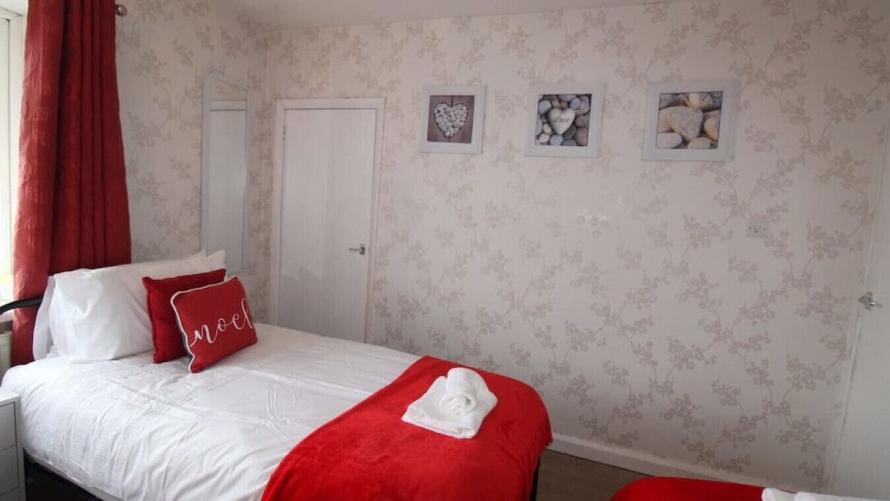 Photo of Bedroom in Chesterfield