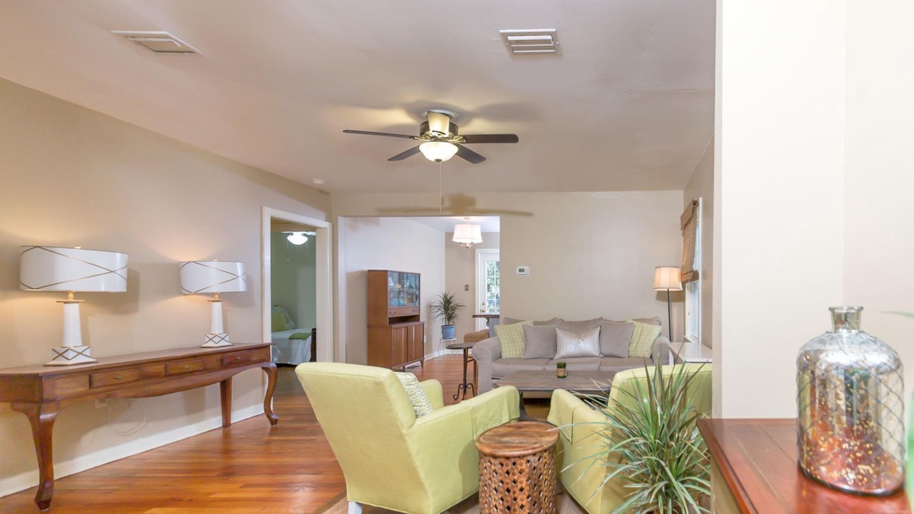 Photo of Bedroom in Ocean Springs