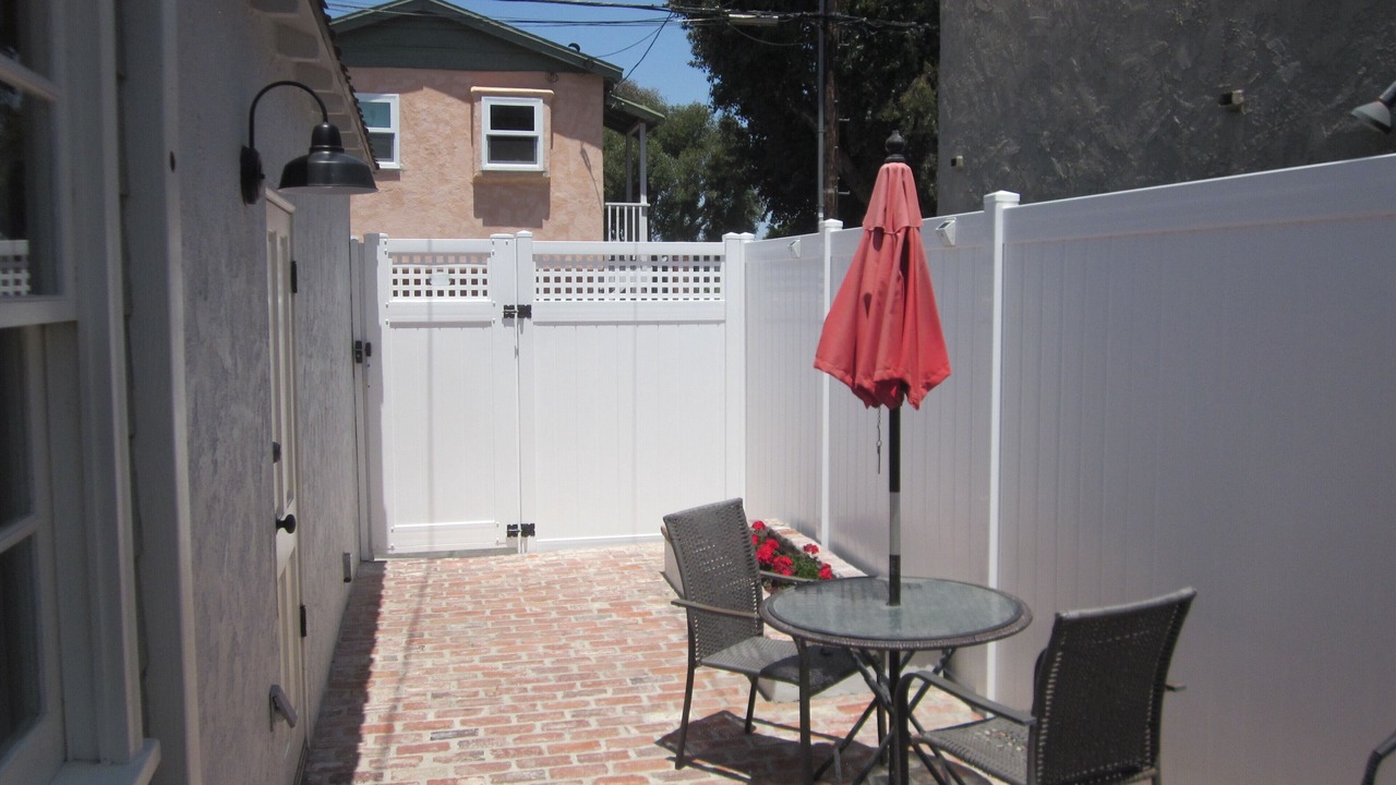 Photo of Outdoor in Gas Lamp Section