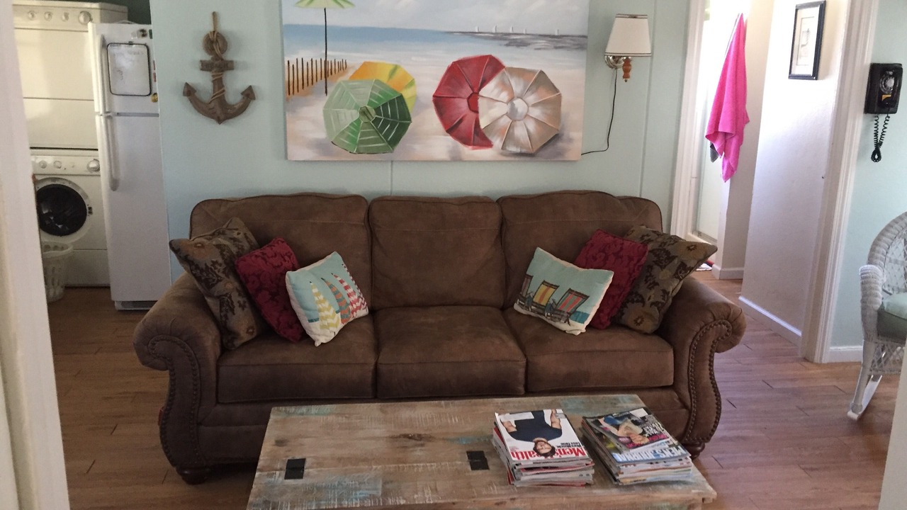 Photo of Livingroom in Sylvan Beach