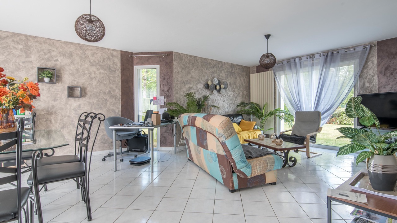 Photo of Livingroom in Chauve