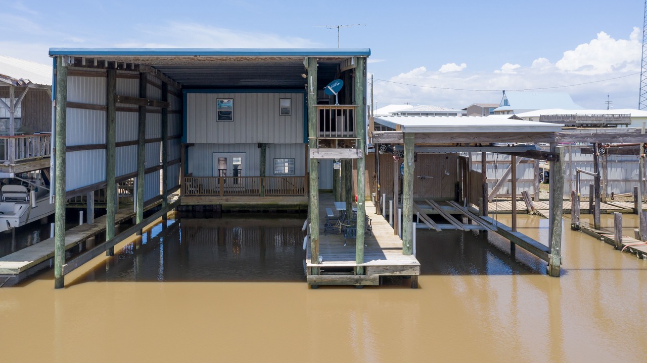 Photo of Outdoor in Cypremort Point