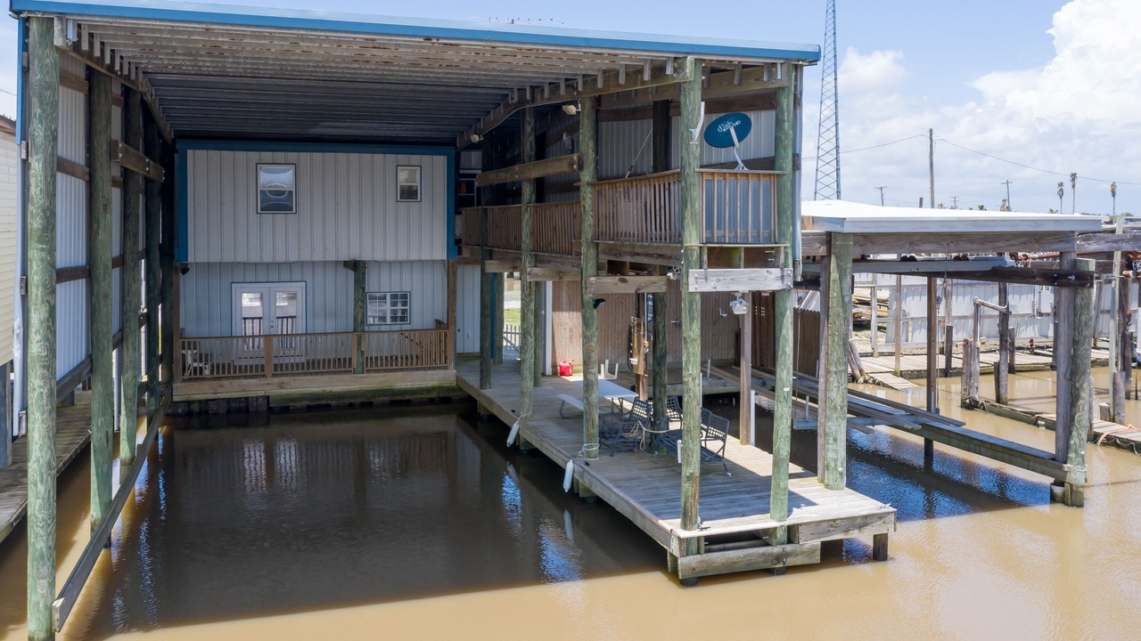 Photo of Others in Cypremort Point