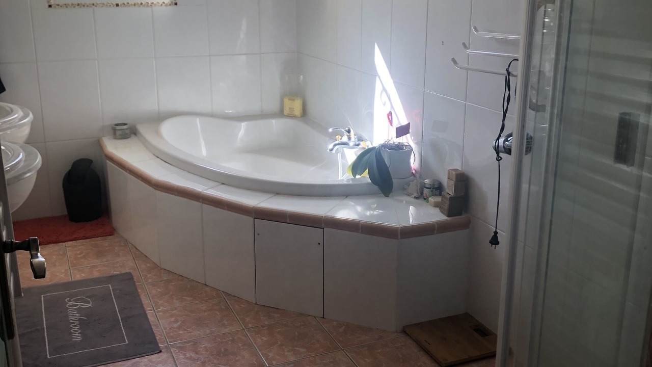 Photo of Bathroom in Lanta