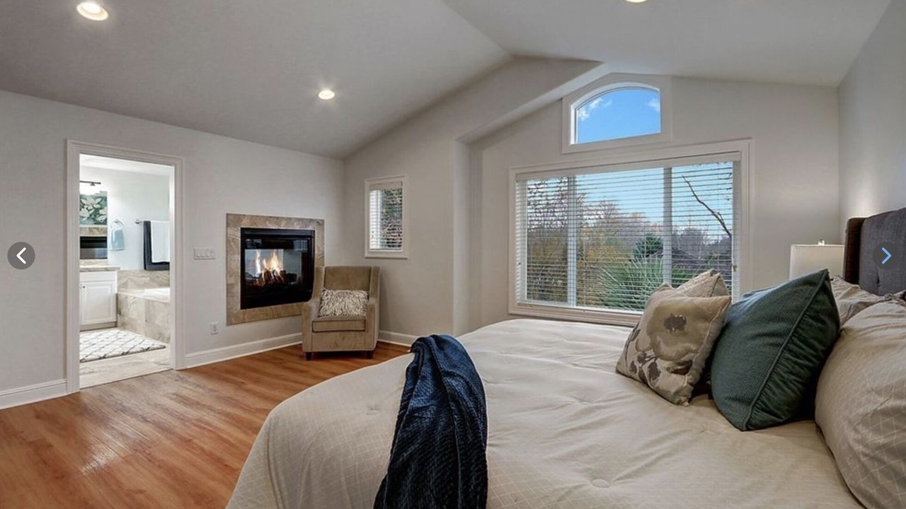 Photo of Bedroom in Lake Hills