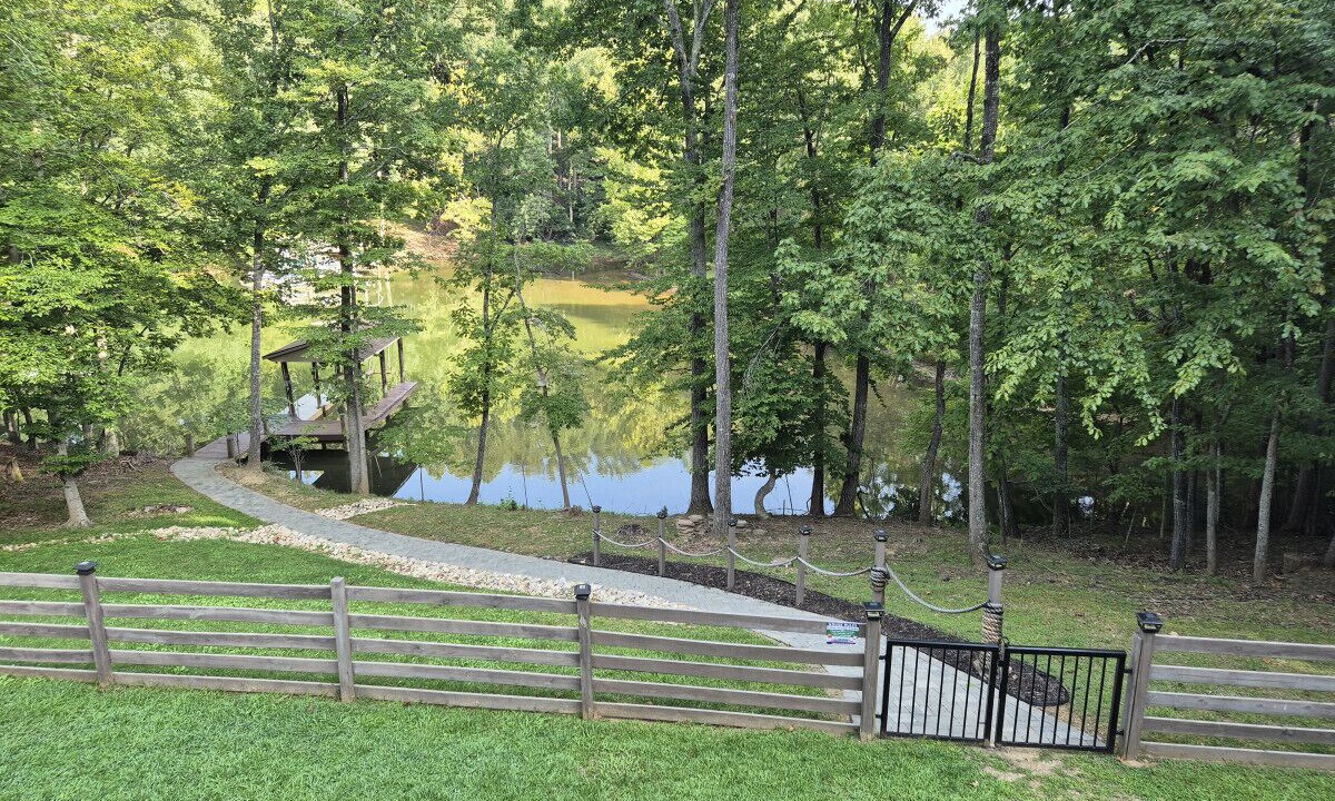 Photo of Outdoor in Moneta