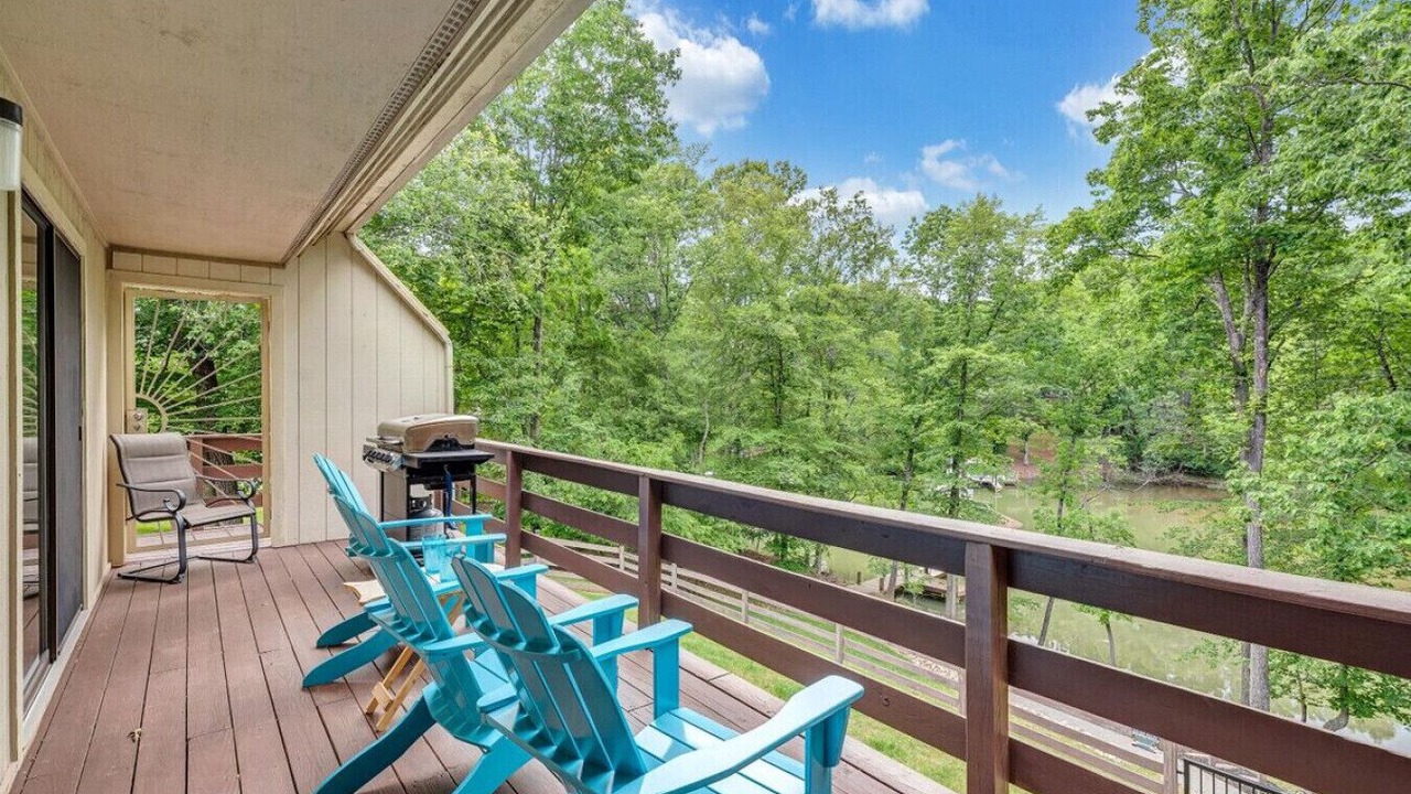 Photo of Outdoor in Moneta