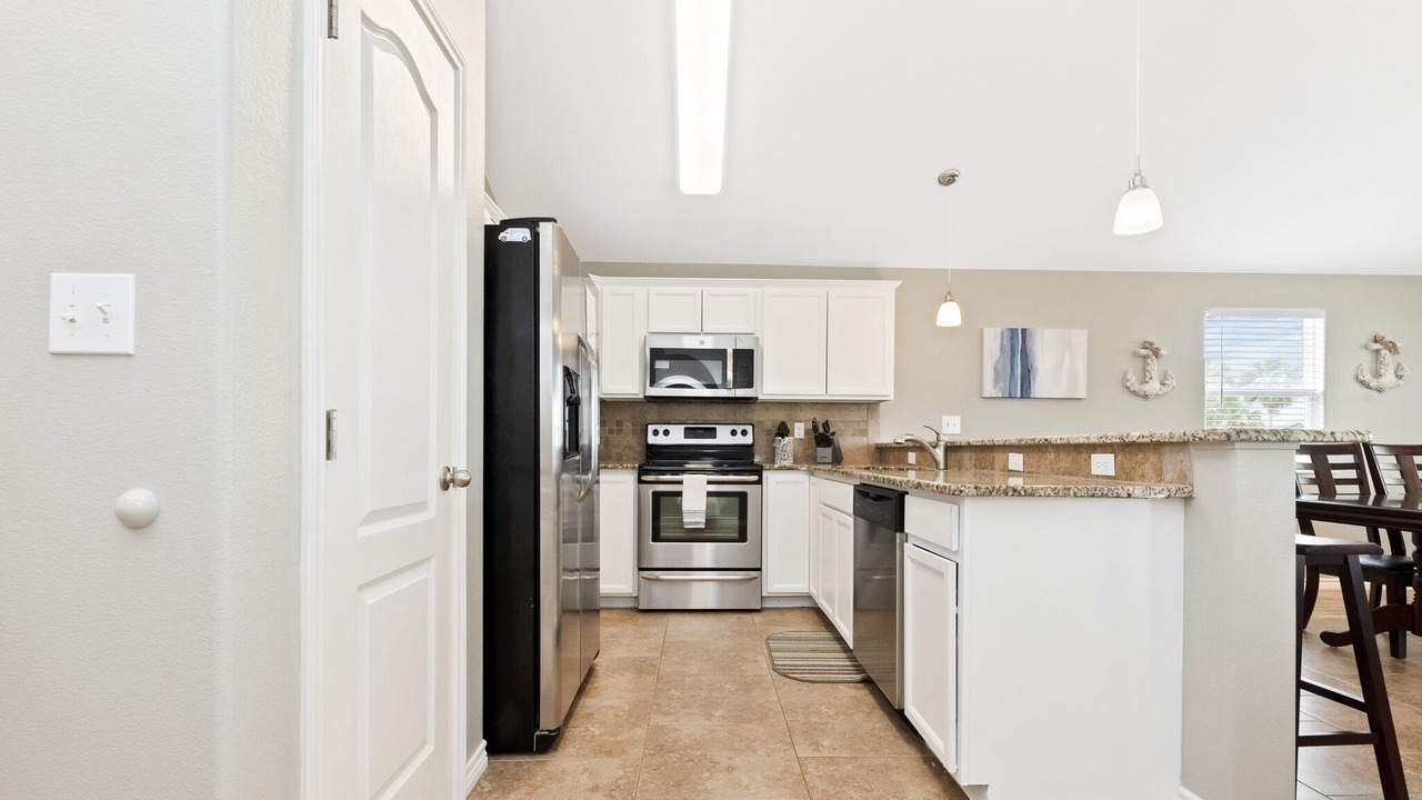 Photo of Kitchen in Leeward Sands