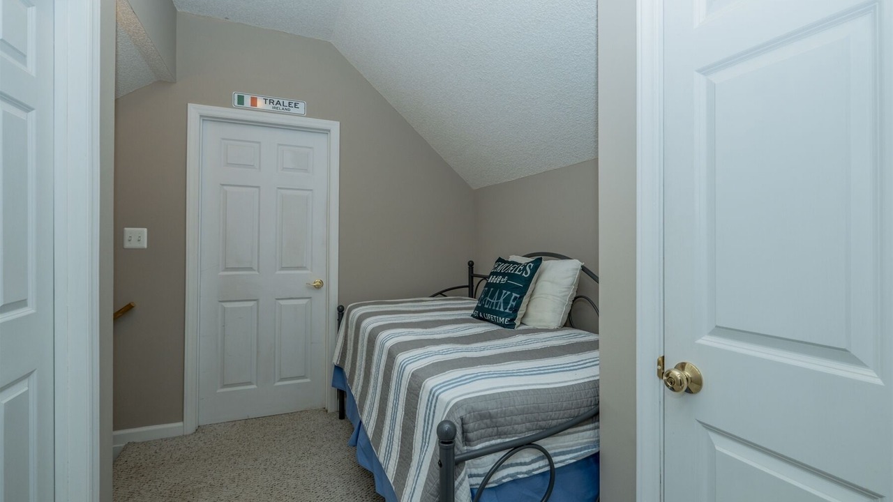 Photo of Bedroom in Macon