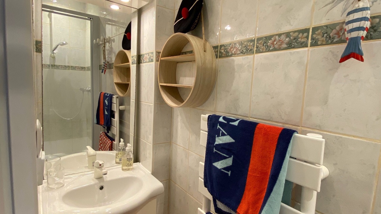 Photo of Bathroom in Fecamp